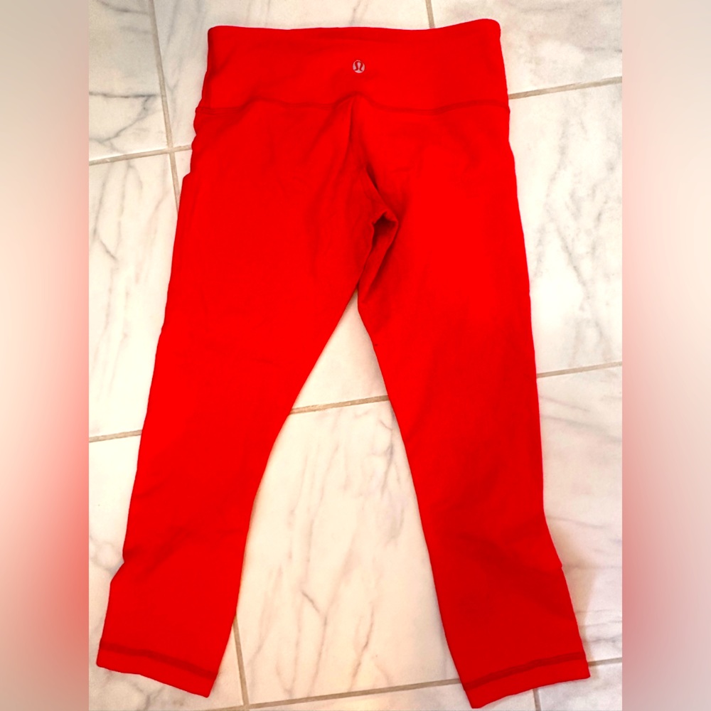 Lululemon wunder under